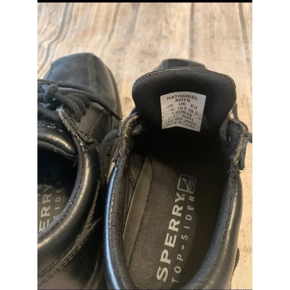Boys black‎ sperry size 11 M Nathaniel In good condition leather uppers made in